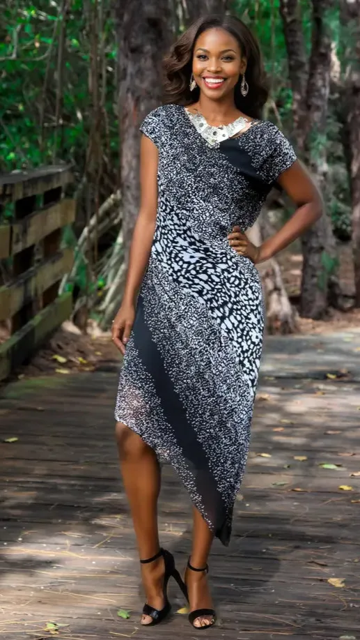 Cap Sleeve V Neck Asymmetrical Dress in Animal Print | Animal Print Dresses