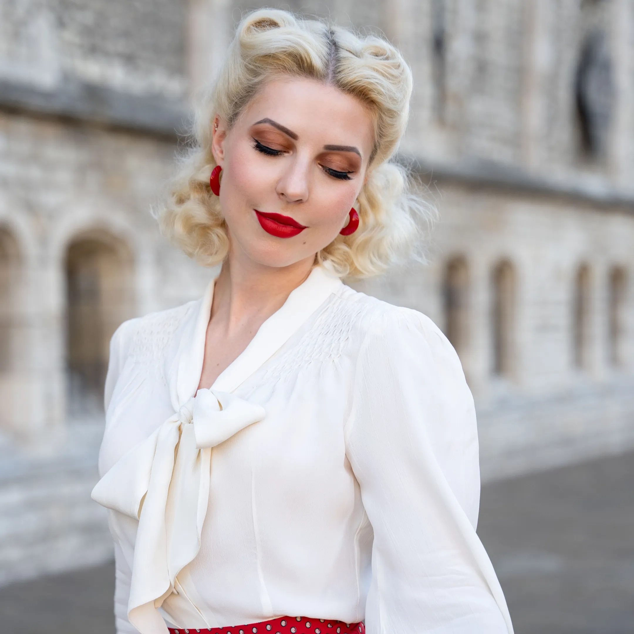 Eva Pussy Bow Blouse in Hampton Green