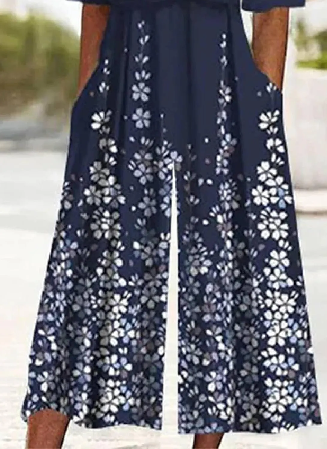 Women's Casual Loose Jumpsuits 2025 Summer Trendy Outfits Short Sleeve Wide Leg Pants Floral Print Rompers With Pockets