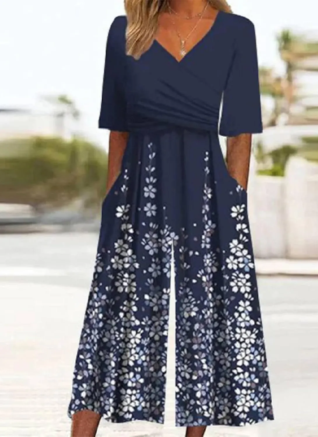 Women's Casual Loose Jumpsuits 2025 Summer Trendy Outfits Short Sleeve Wide Leg Pants Floral Print Rompers With Pockets